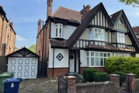 Property for auction in London
