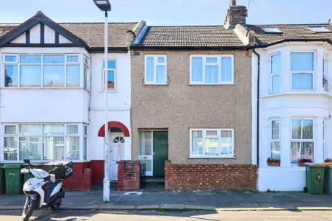 Property for auction in London