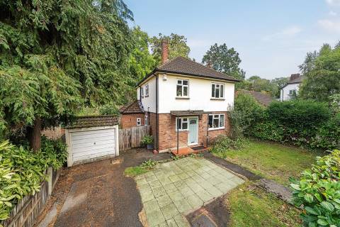 Property for auction in Kent