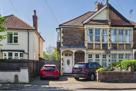 Property for auction in Avon