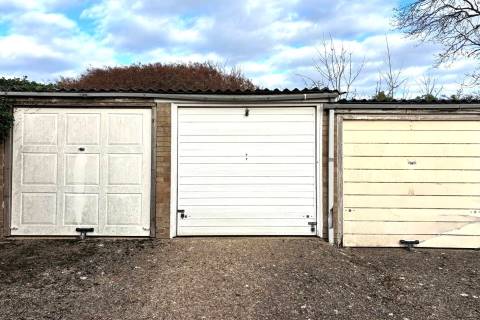 Property for auction in Bedfordshire