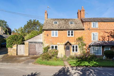 Property for auction in Warwickshire