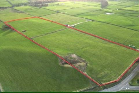 Property for auction in Derbyshire