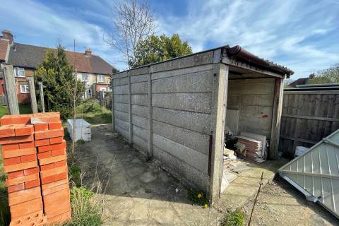 Property for auction in Kent