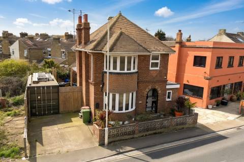 Property for auction in Kent