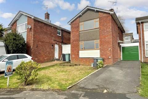 Property for auction in Isle of Wight