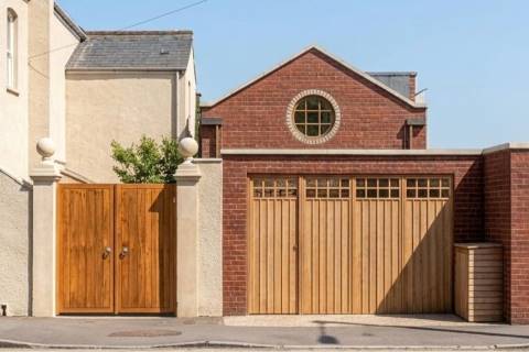Property for auction in Avon