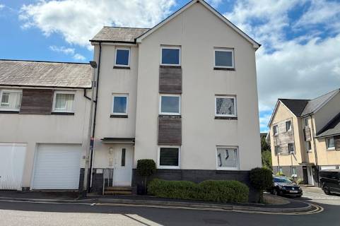 Property for auction in West Glamorgan