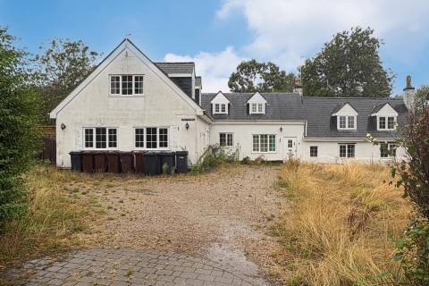 Property for auction in Leicestershire