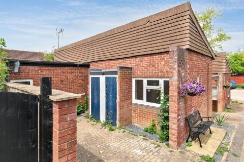 Property for auction in Buckinghamshire