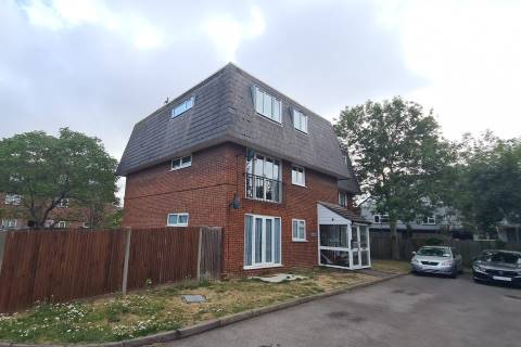 Property for auction in Berkshire