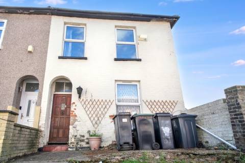 Property for auction in Surrey
