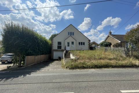 Property for auction in Buckinghamshire