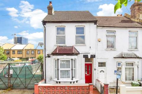 Property for auction in London