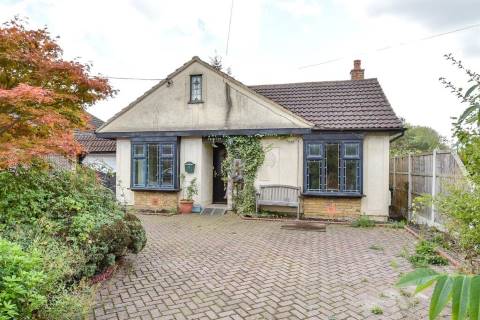 Property for auction in Essex