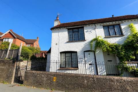 Property for auction in Buckinghamshire