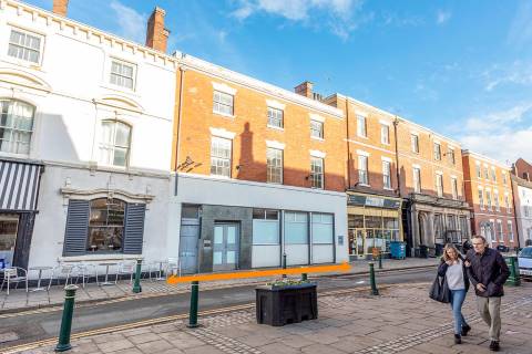 Property for auction in Warwickshire