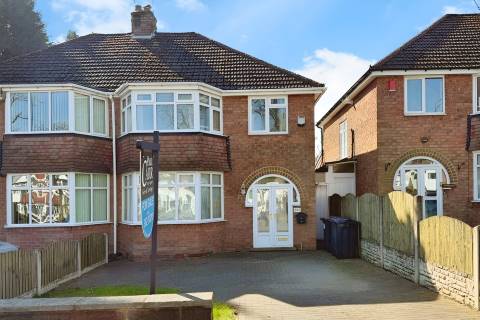 Property for auction in West Midlands