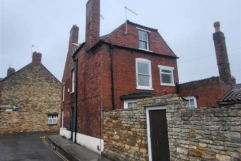 Property for auction in Lincolnshire
