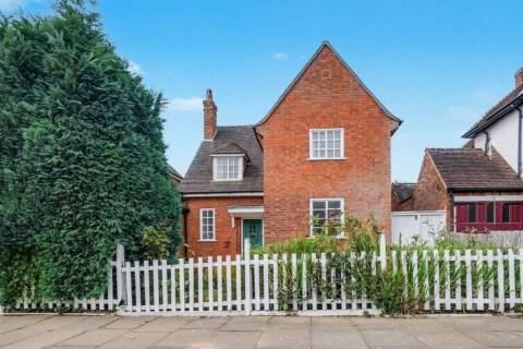 Property for auction in Leicestershire