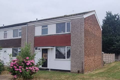 Property for auction in Essex