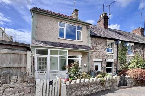 Property for auction in Clwyd