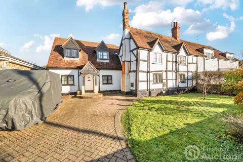 Property for auction in Berkshire