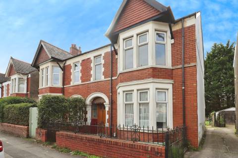 Property for auction in South Glamorgan