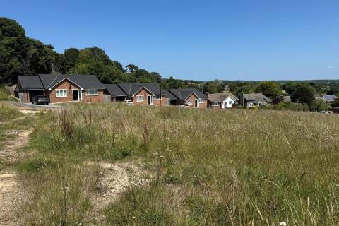 Property for auction in Isle of Wight
